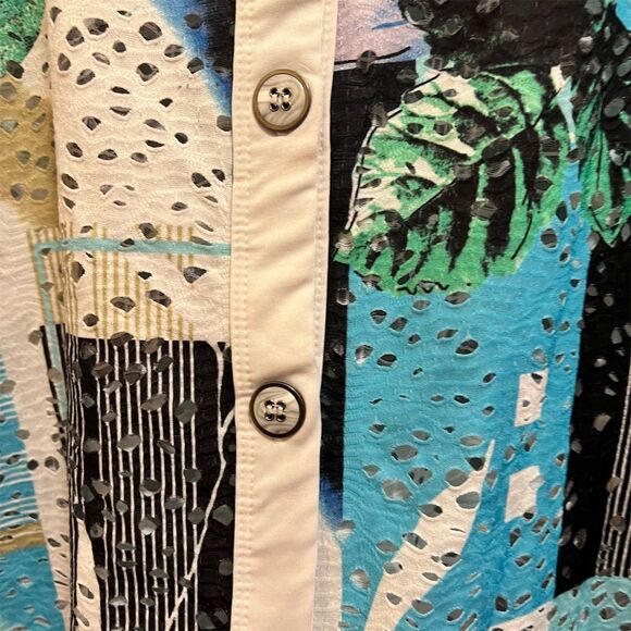 Women's XL Floral Button-Front Blouse Scoop Neck Short Sleeve Casual Top - Picture 3 of 4